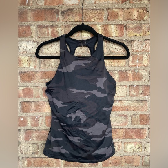 Athleta Freestyle Camo Tankini🖤 - Picture 3 of 12